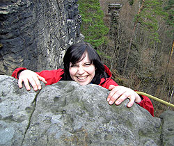 �ber den Felsrand geschaut